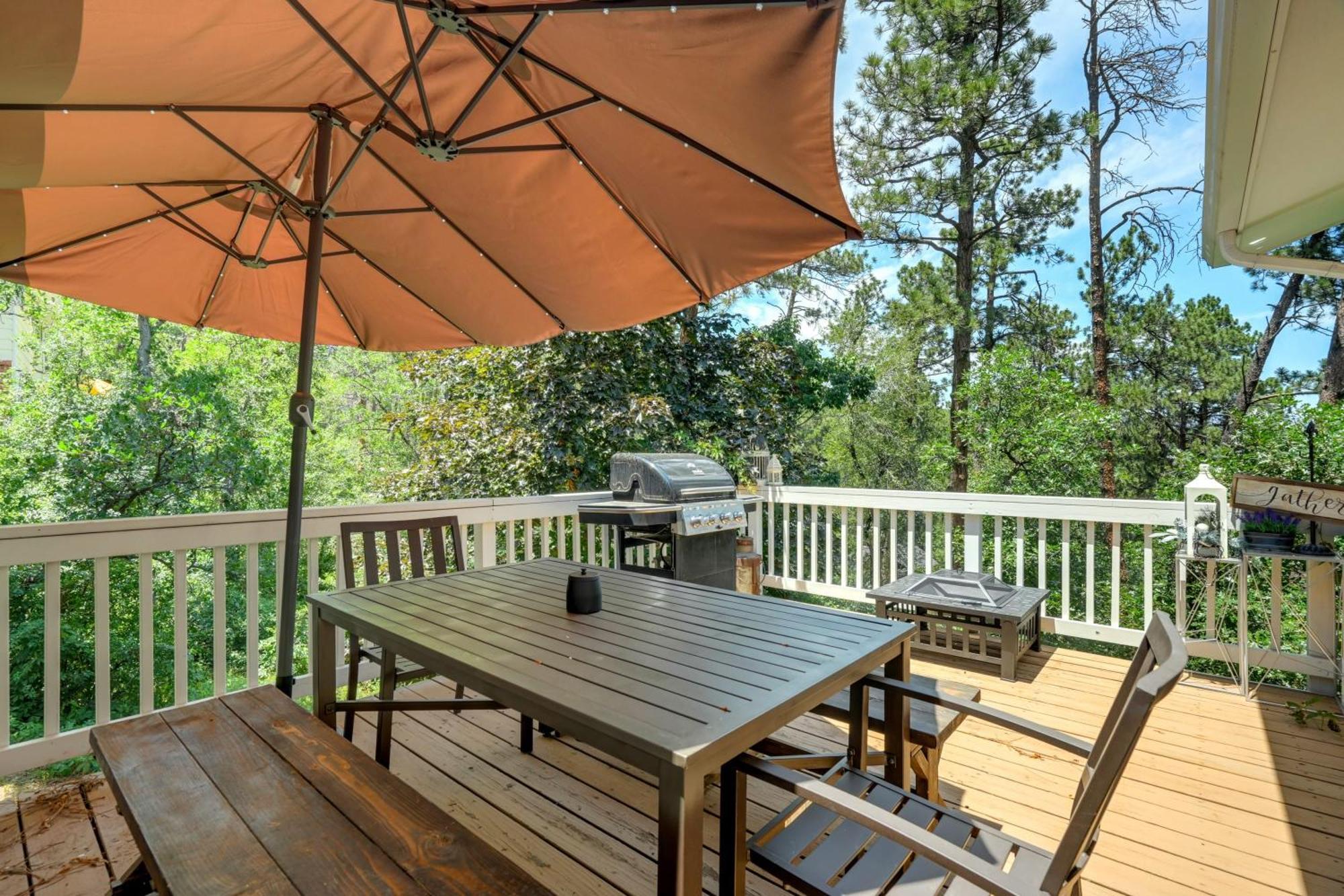 Canopy Springs Game Room & Covered Outdoor Oasis Colorado Springs Exterior foto